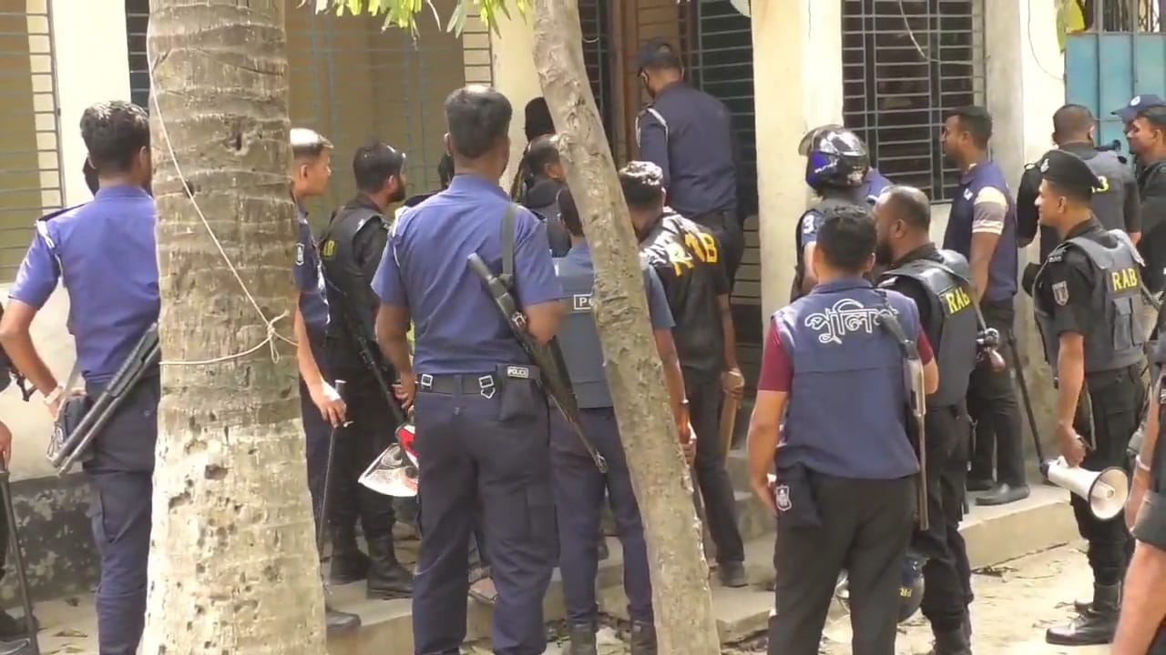 রূপগঞ্জের চনপাড়ায় যুবদল-সেচ্ছাসেবকদলের মধ্যে গোলাগুলি: নিহত ১