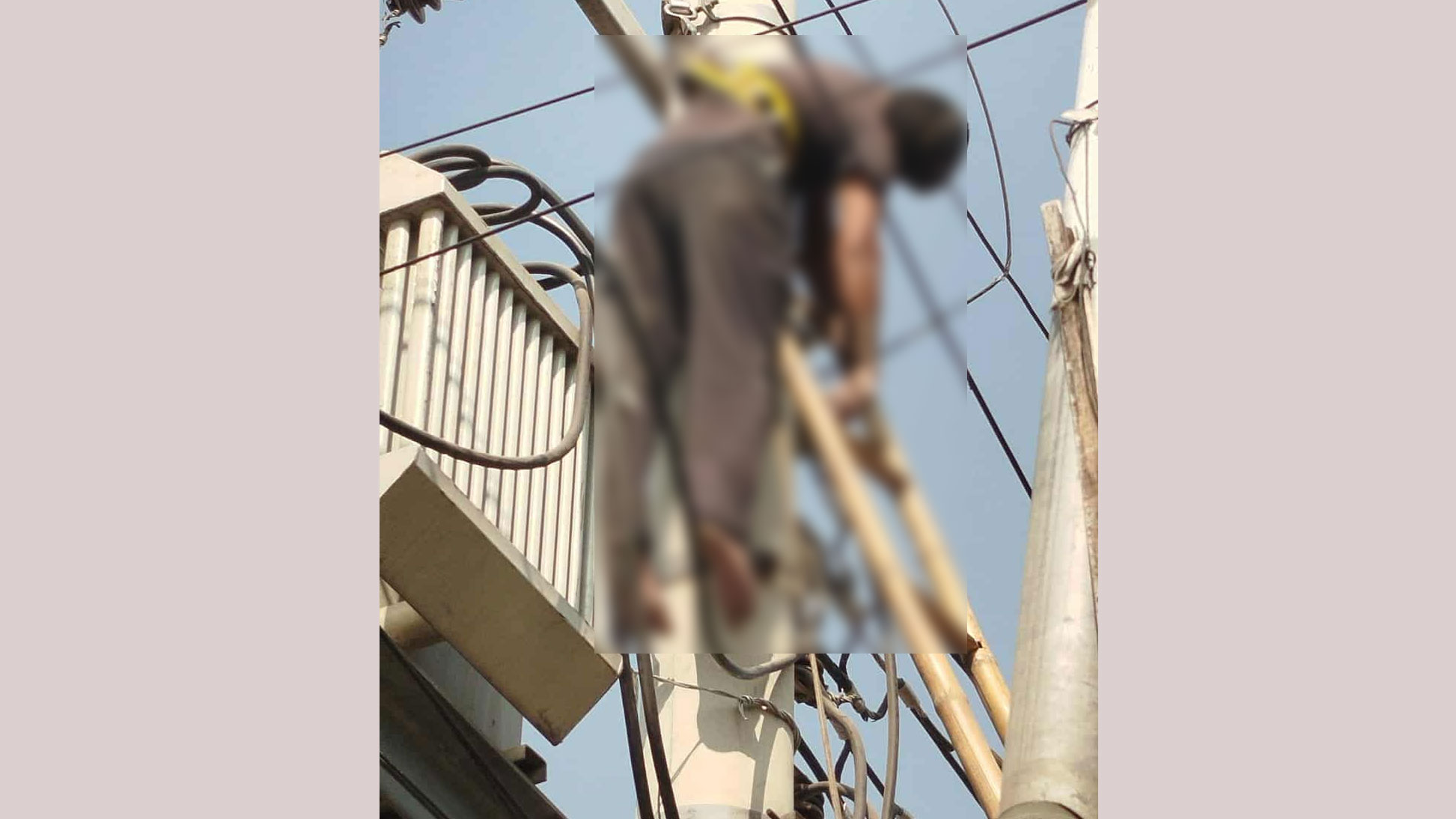 ট্রান্সফরমার পরিবর্তনের সময় সিদ্ধিরগঞ্জে বিদ্যুৎস্পৃষ্টে বিদ্যুৎতের ১ কর্মীর মৃত্যু আহত ২, গাফিলতির অভিযোগ এলাকাবাসীর