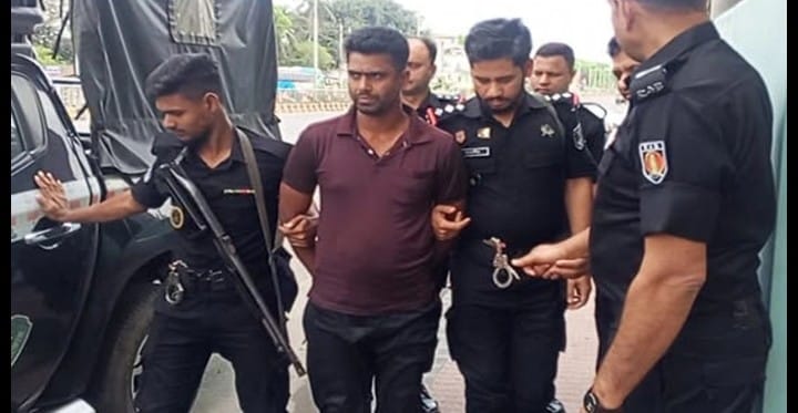 যশোরে র‌্যাবের হাতে মৃত‍্যুদণ্ড প্রাপ্ত আসামি গ্রেপ্তার